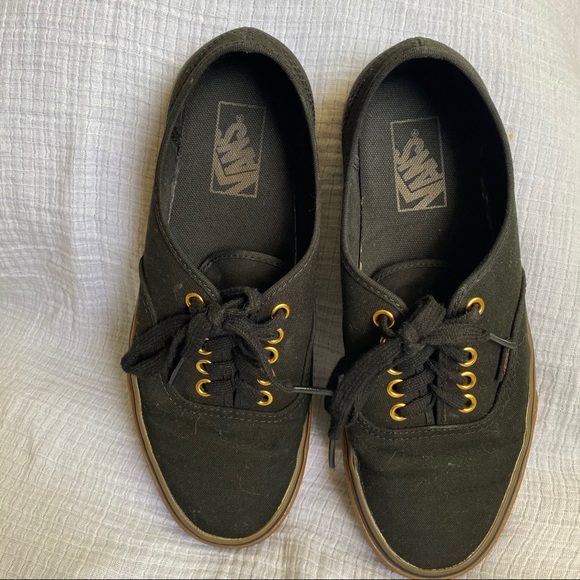 ❌SOLD❌Vans low top gum authentic black - Picture 2 of 7